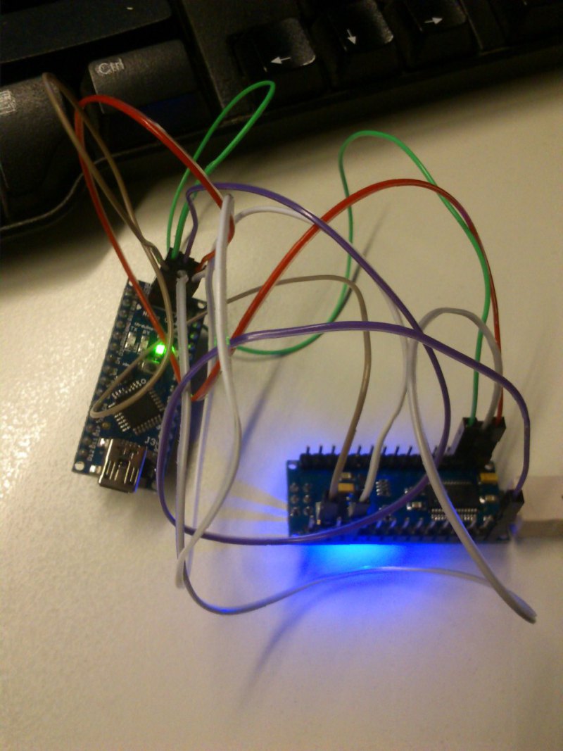 2arduinos_2.jpg